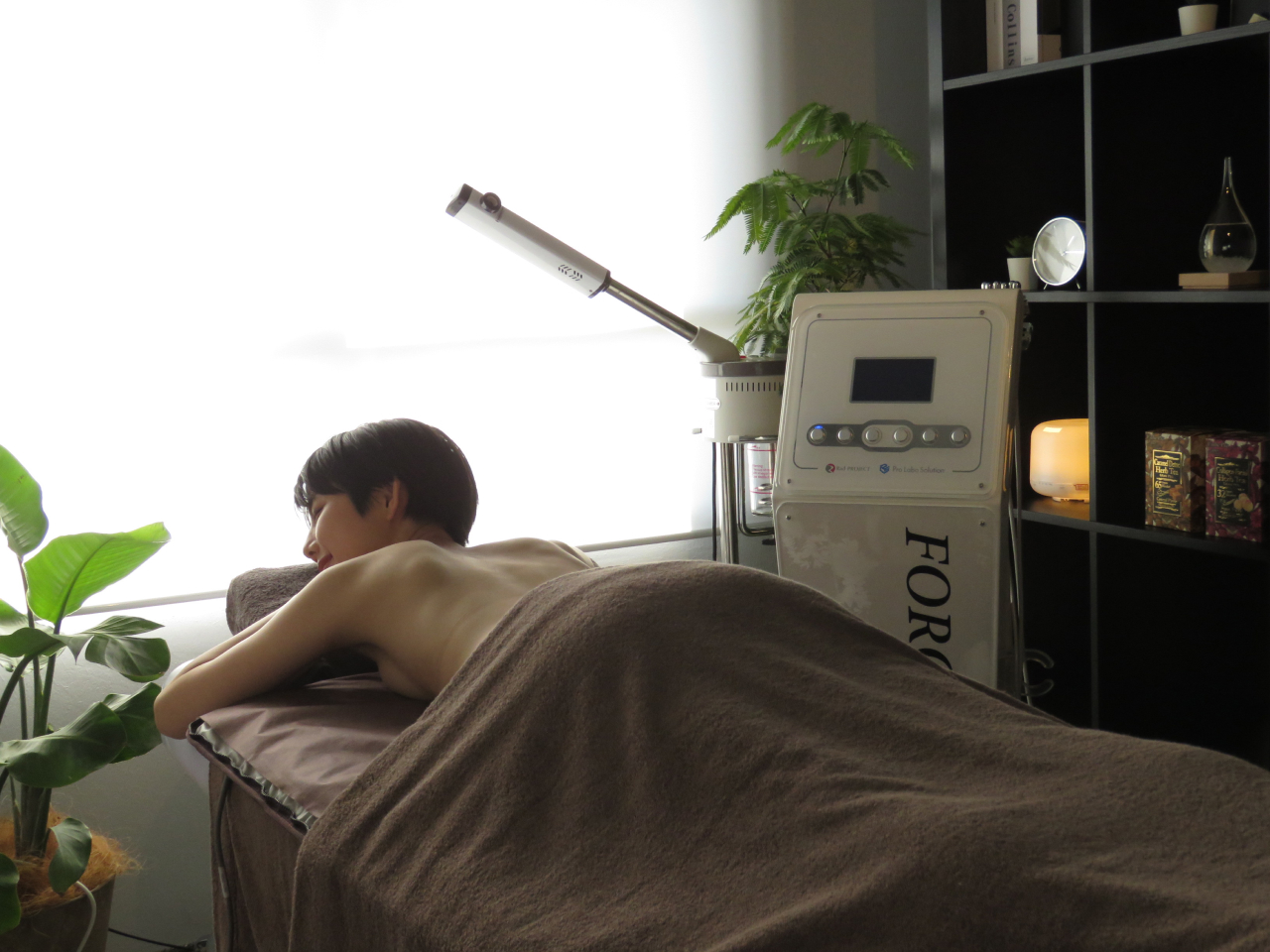 90min BODY‐全身‐  回数券特価 通常価格 ¥16,000（税込¥17,600）